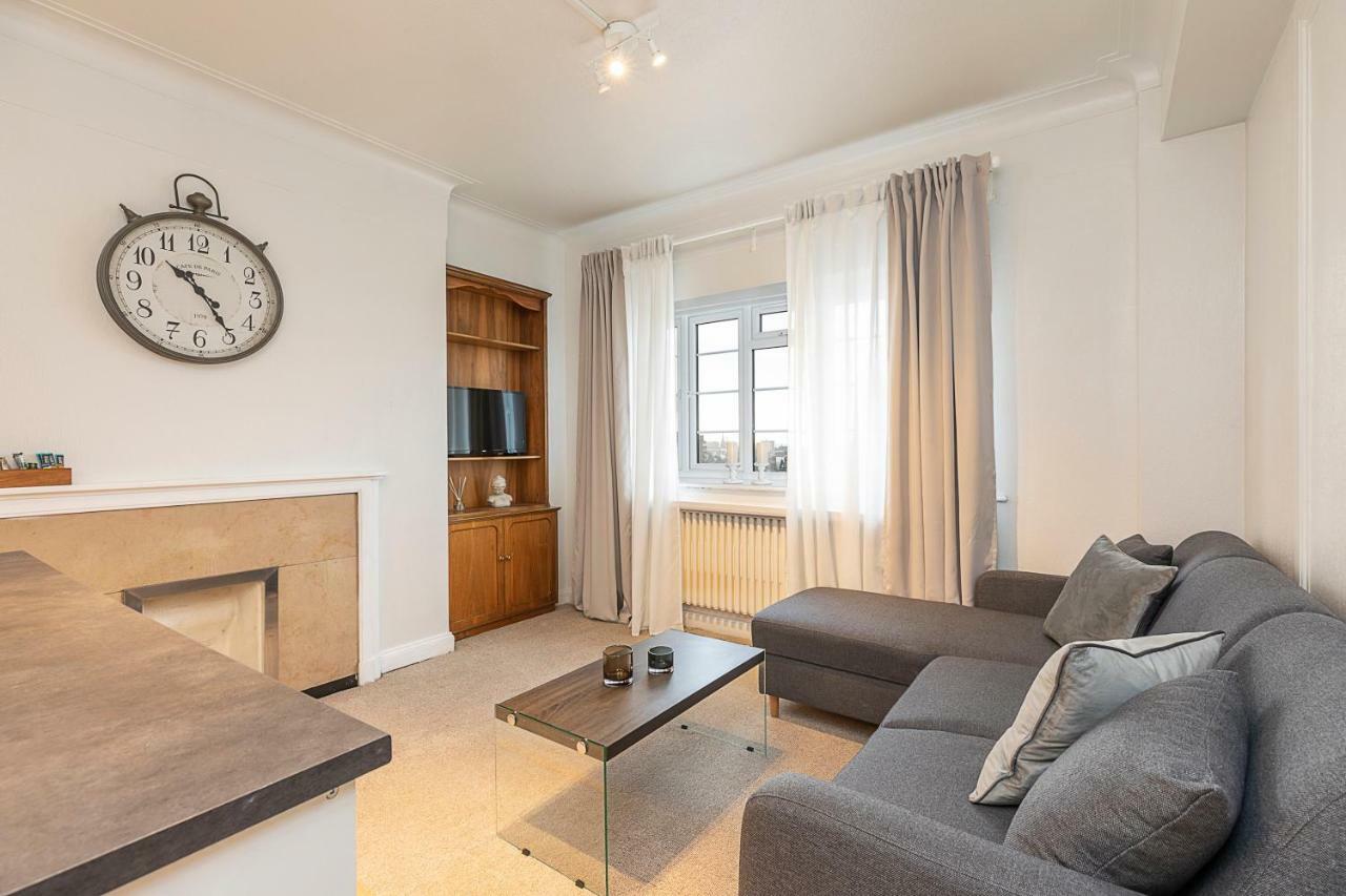 Grand Swiss Cottage Apartment Лондон Екстер'єр фото