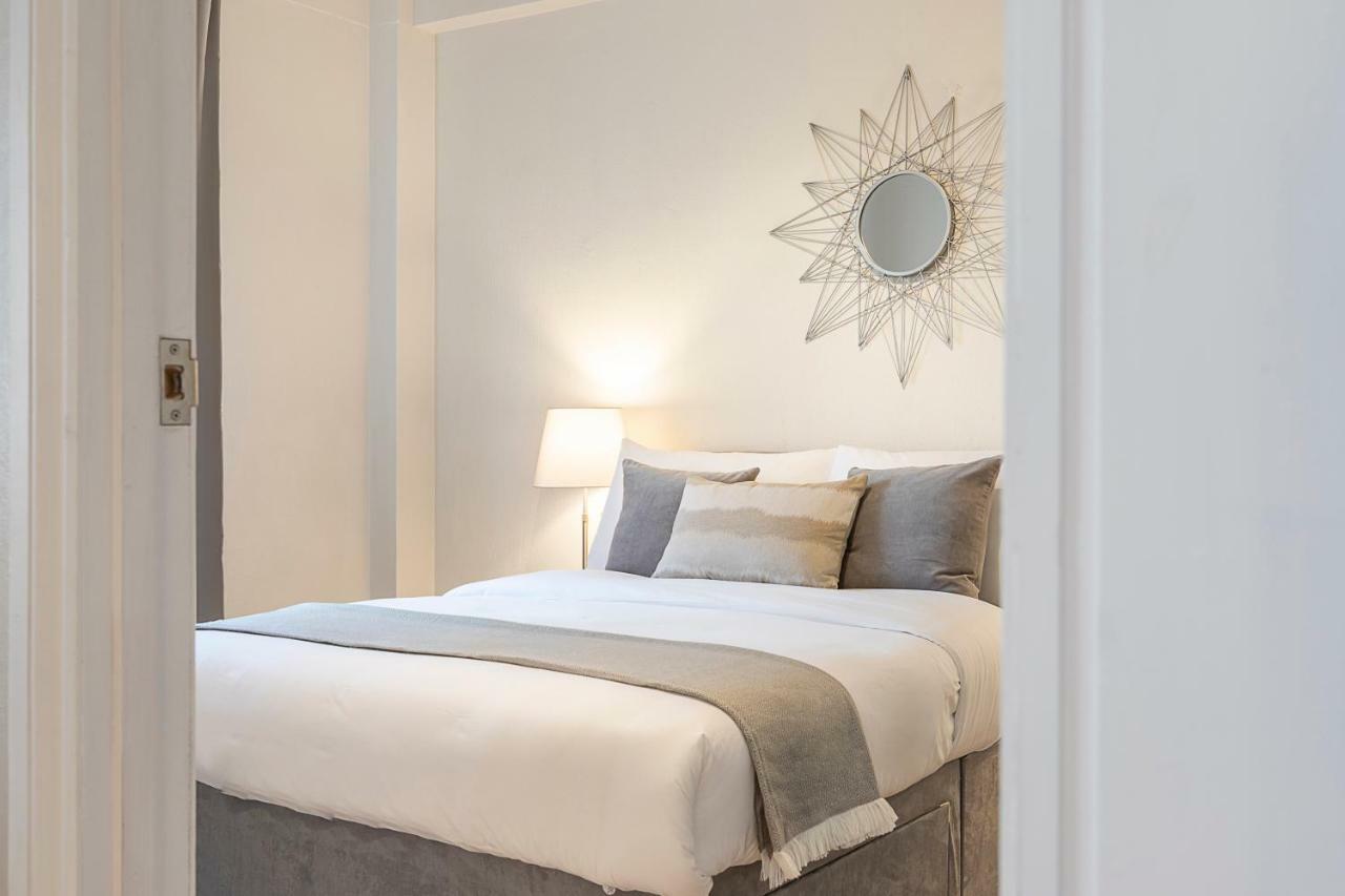 Grand Swiss Cottage Apartment Лондон Екстер'єр фото