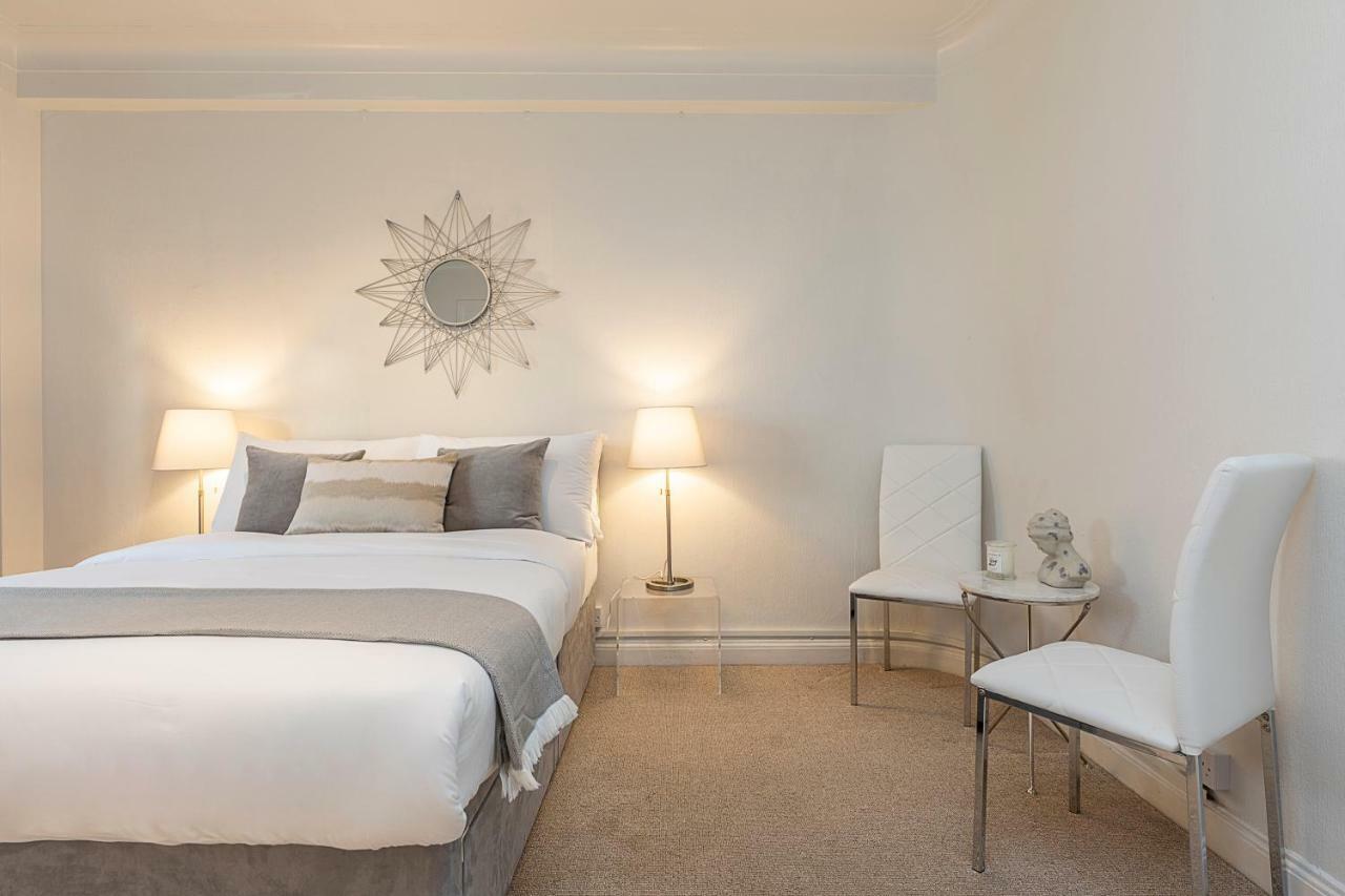 Grand Swiss Cottage Apartment Лондон Екстер'єр фото